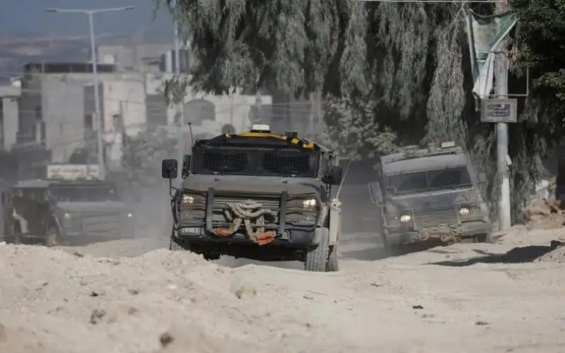 الاحتلال يفجر منازل في مخيم طولكرم