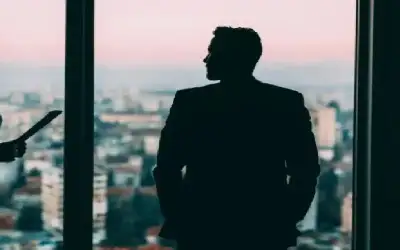 طبيب يحذر من اعتبار خفقان القلب