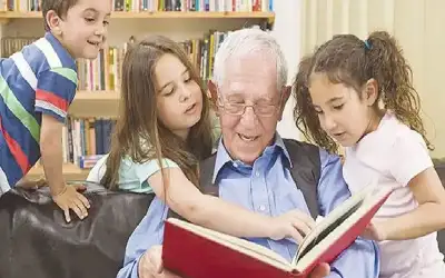 دراسة: الأحفاد ضرورة صحية للأجدادهم