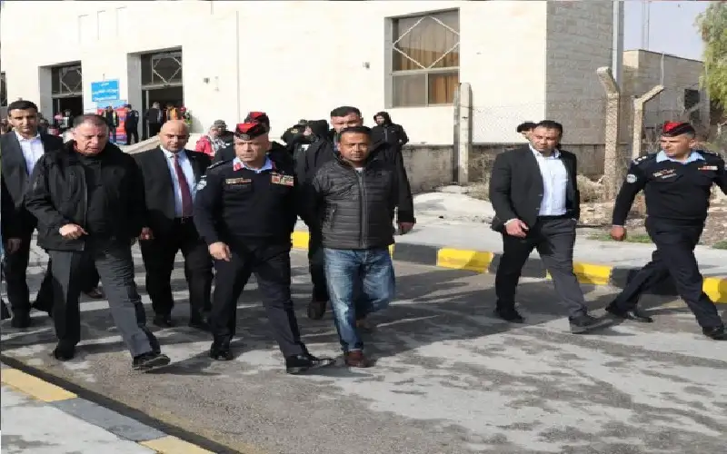 وزير الداخلية يؤكد استمرار الأردن في