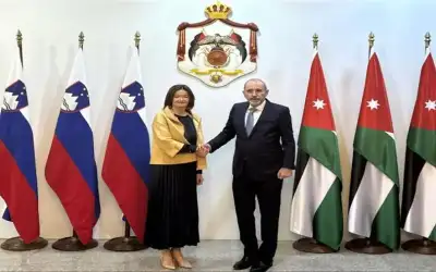 وزيرة خارجية سلوفينيا: لا نقبل أي