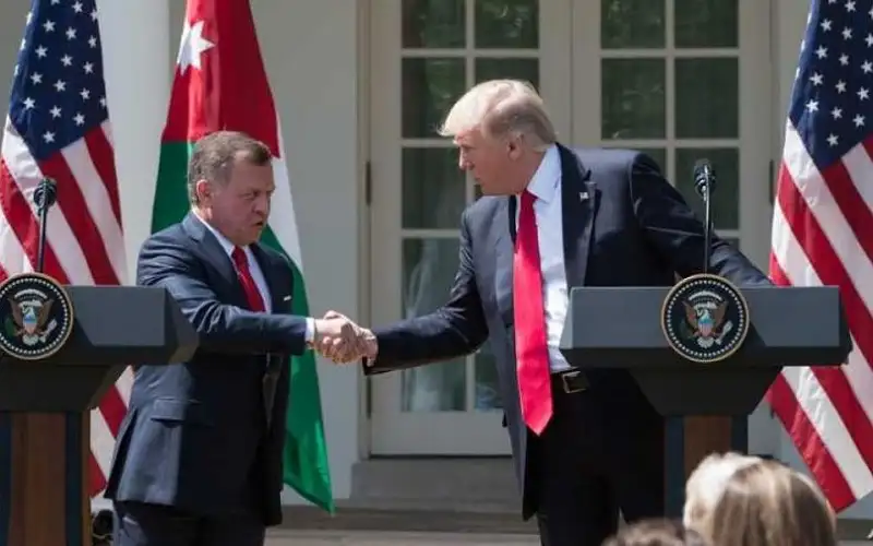 الملك يلتقي الرئيس الأميركي دونالد ترامب