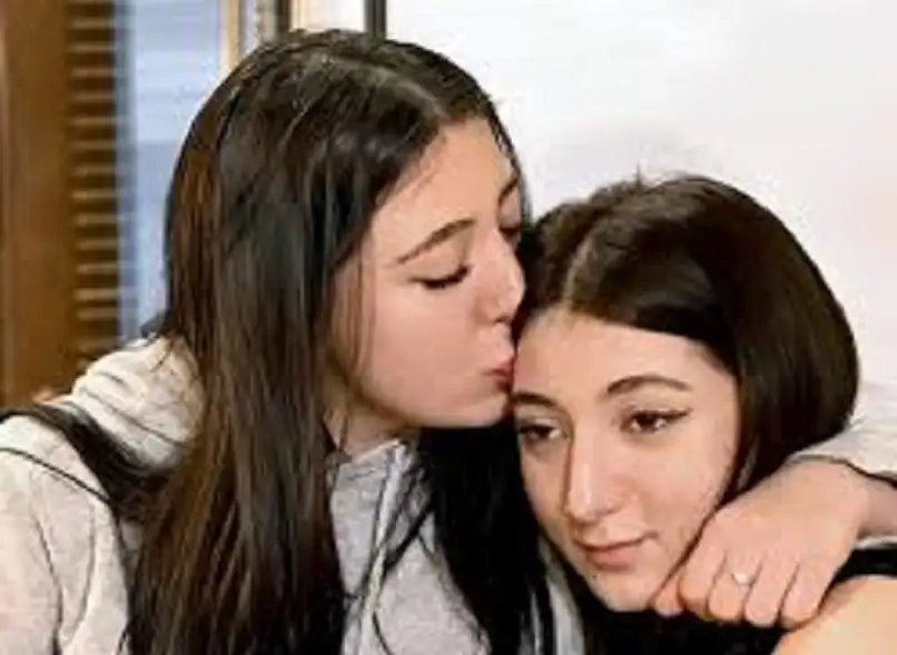 بعد 19 عاما من الفراق ..