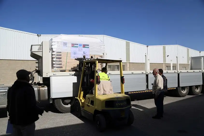 العليا للإعمار في فلسطين تسلم الخيرية