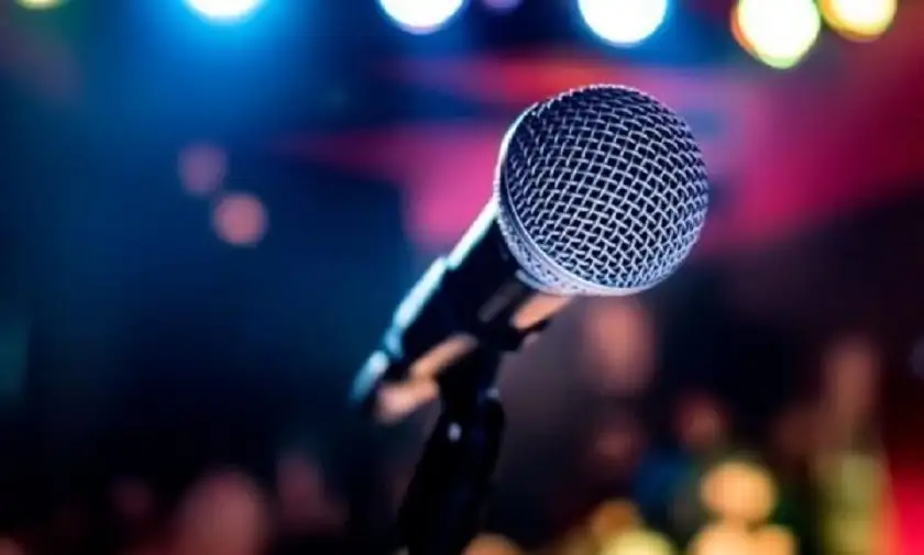 فنان لبناني مطروح كوزير؟