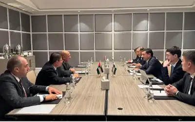 الذنيبات يبحث مع وزير خارجية أوزبكستان