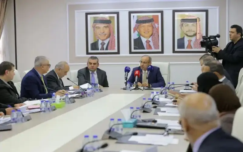 ( مالية النواب ) توصي بتحويل