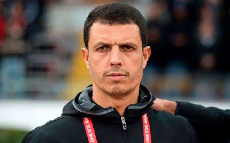 مدرب النشامى: التعمري قدوة وتوقف الدوري