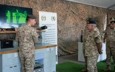 الملك يشيد بجهود القوات المسلحة الأردنية