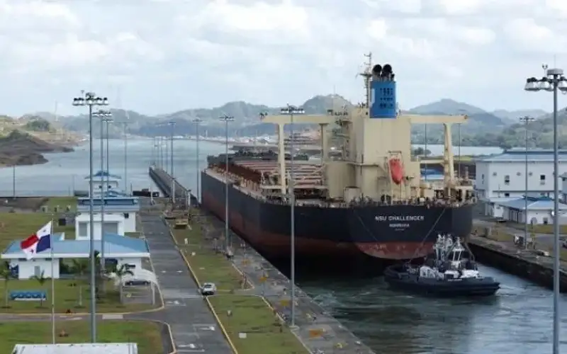 رسوم قناة بنما تشتعل.. ترمب وحده