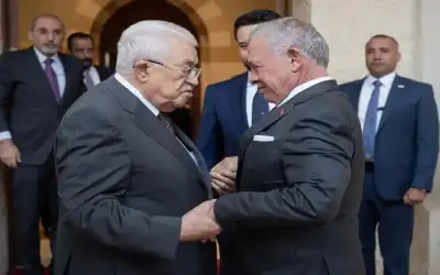 الملك لـ عباس: رفض أي محاولات