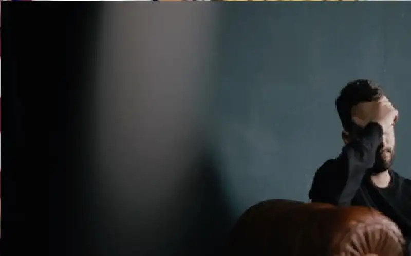 دراسة صادمة: الصداع قد يكون أكثر