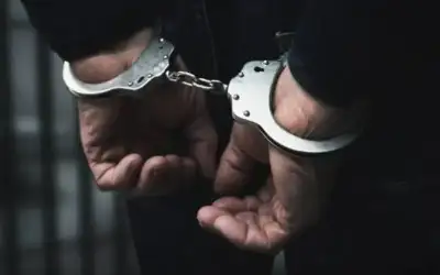 القبض على قاتل أحد الأشخاص طعنا