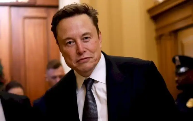 القضاء الأميركي يوقف إشراف ماسك على