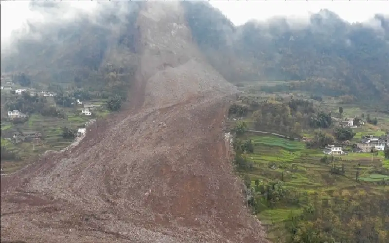 الصين.. فقدان أكثر من 30 شخصا