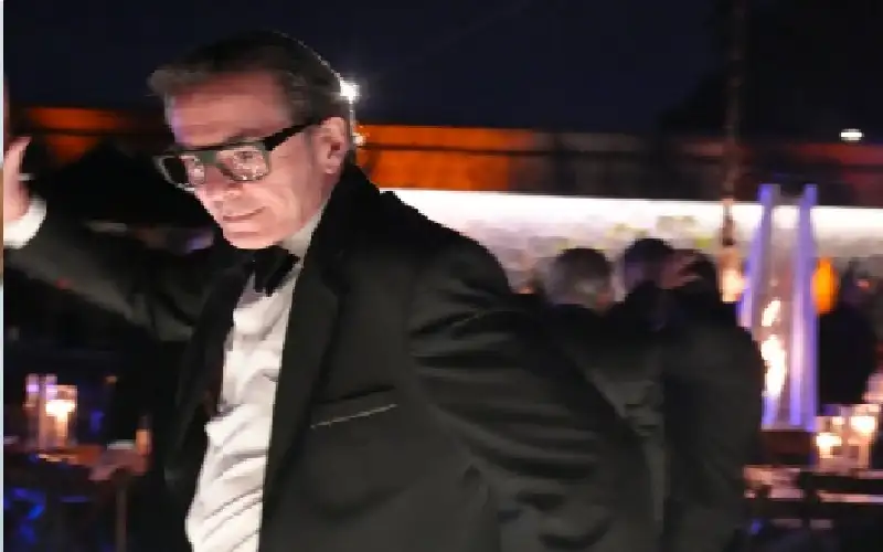 بحثا عن عرسان.. امريكيتان تسافران بطائرة