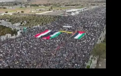 اليمن.. مسيرة ووقفات احتجاجية تنديدا بخطة
