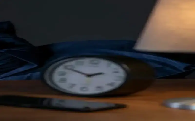 طبيب نفسي: الورقة والقلم أفضل طريقة