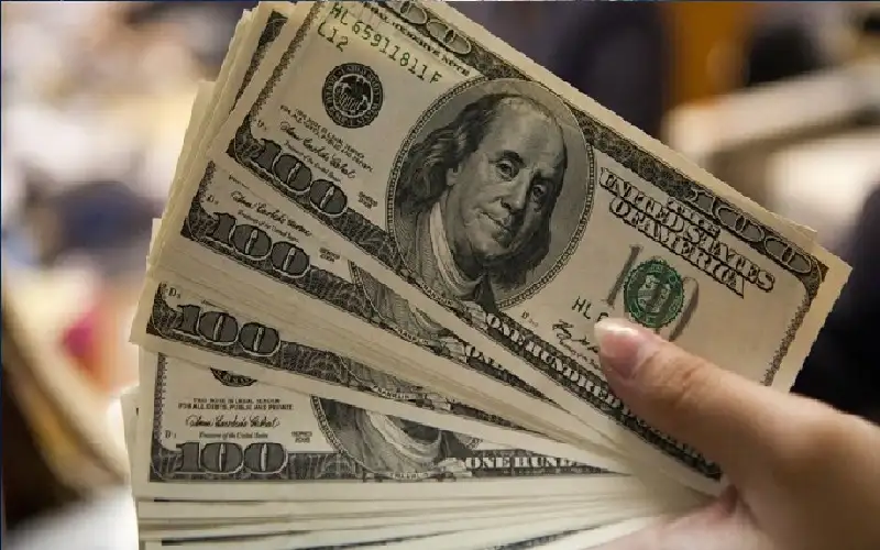 ضبط امرأة حاولت تهريب 250 ألف