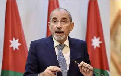 وزير الخارجية يشارك في مؤتمر باريس