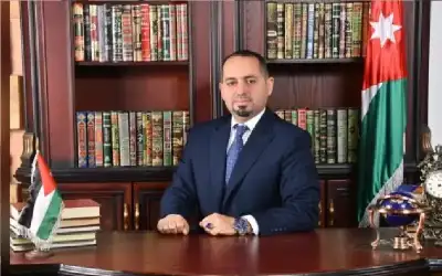 الدكتوراة لعمار محمد الرجوب