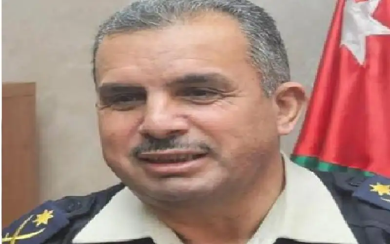 أبو كركي يهنئ مدير الجمارك الجديد