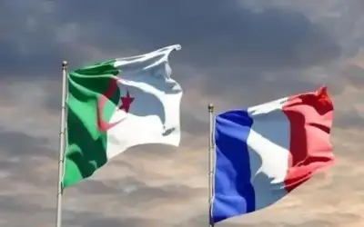 الجزائر تطالب فرنسا بالاعتراف بـجرائمها النووية