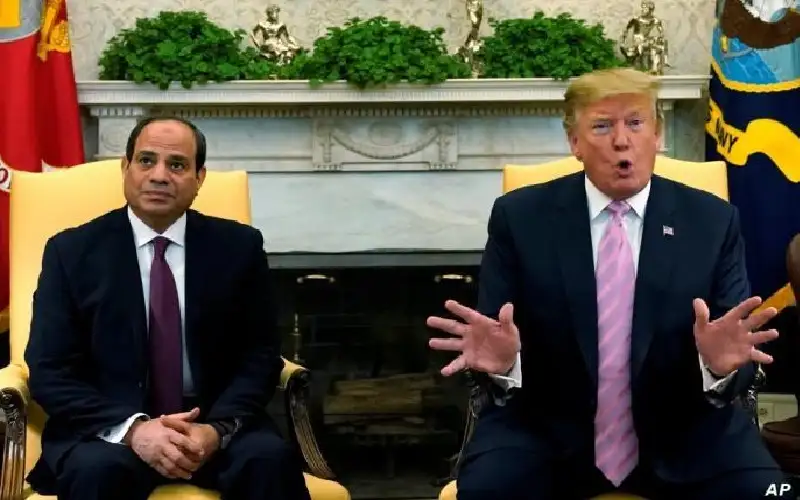 معاريف: ترامب هدد مصر بقطع المساعدات