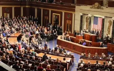 145 نائبا ديمقراطيا يطالبون ترامب بالتراجع