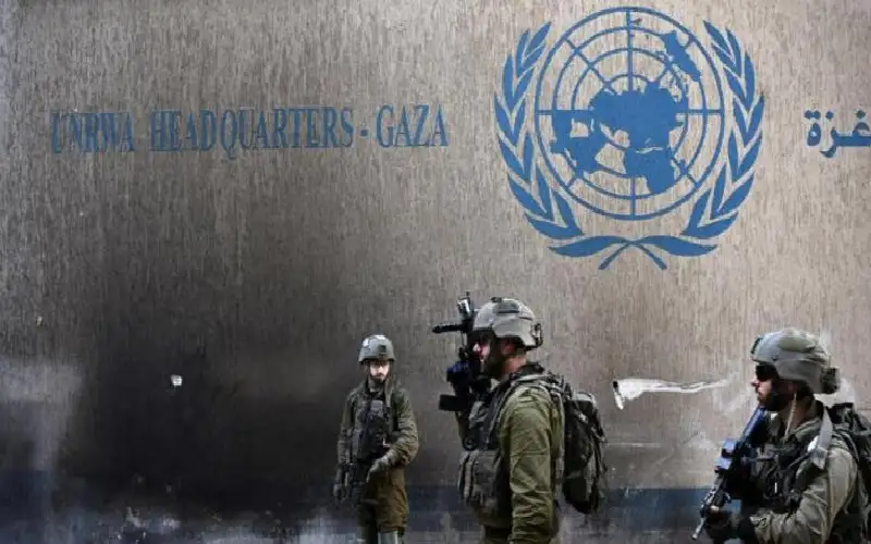 الأونروا: إسرائيل استخدمت مركزا صحيا بمخيم