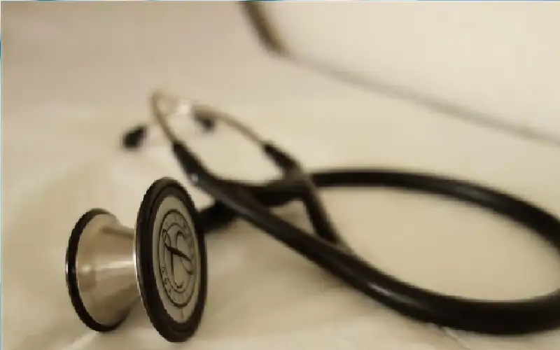 سفاح جديد.. اتهام طبيب بقتل 10