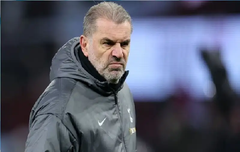 توتنهام يستقر على بديل بوستيكوغلو