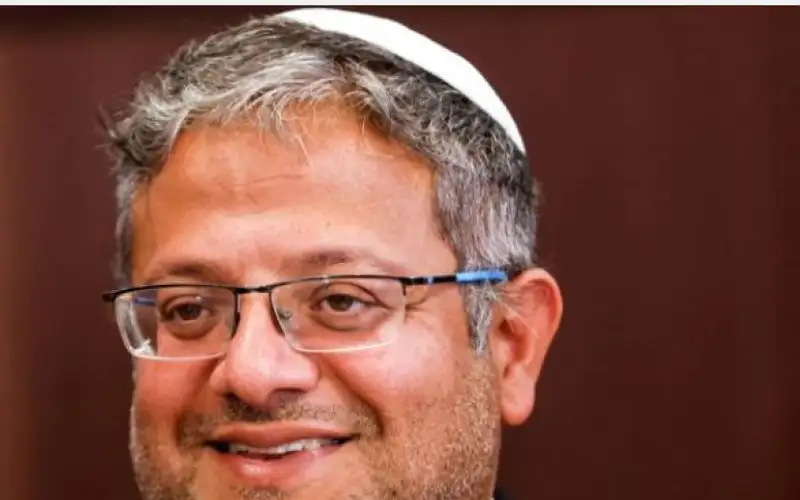 بن غفير: الإفراج عن ثلاثة محتجزين