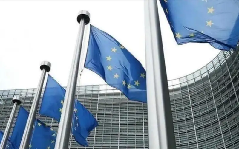الاتحاد الأوروبي يتعهد بالرد على أي