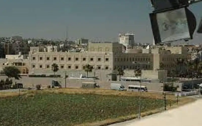 السفارة الأمريكية في عمان تغلق ابوابها