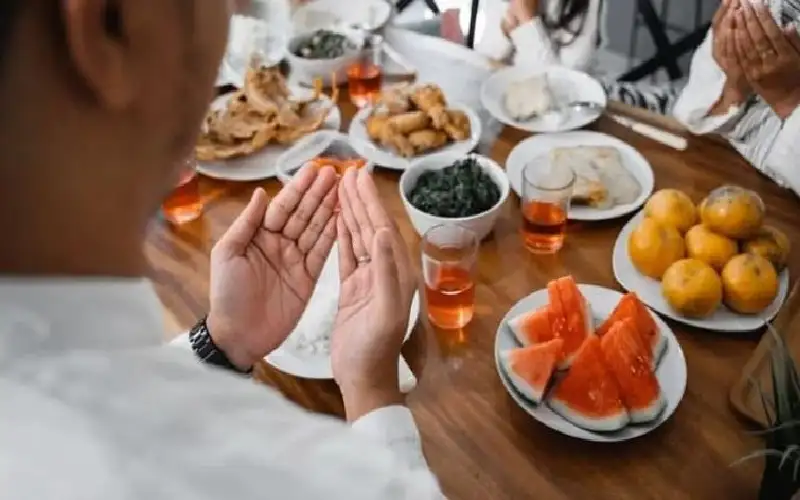 الصيام يحارب الشيخوخة.. اكتشاف علمي يضيف