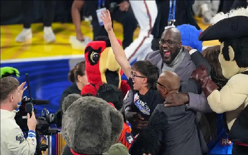 مراهق يفوز بـ100 ألف دولار خلال