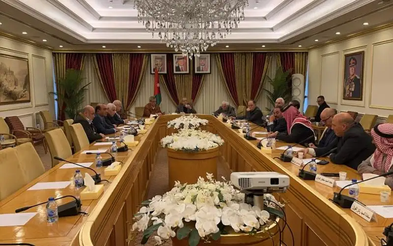 البكار: باب استقدام العمالة من الجنسيات