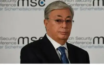بدعوة من الملك .. رئيس كازاخستان