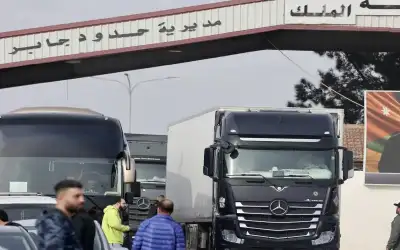 تمديد العمل في معبر جابر الحدودي