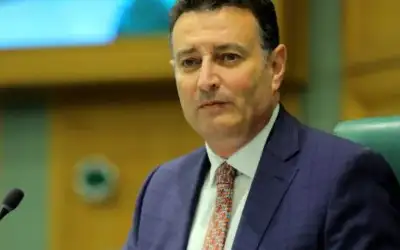 الصفدي يلتقي رؤساء مجالس شورى وبرلمانات