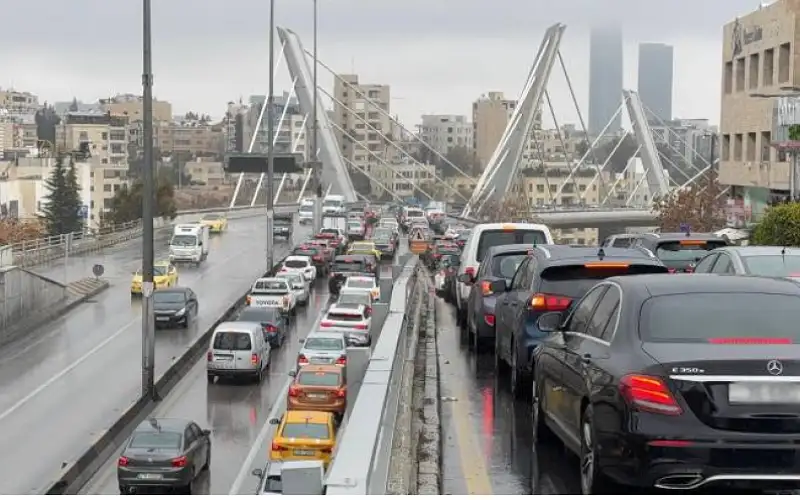 أمانة عمان: إغلاق 24 جسرا في