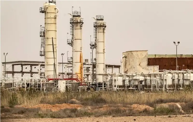 سوريا: الأكراد يستأنفون تسليم النفط لمناطق
