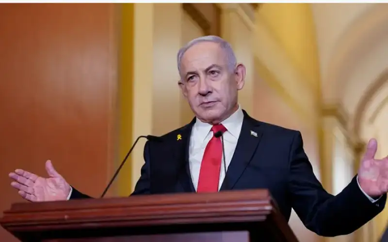 نتنياهو: لن نسمح بأي تهديد للطائفة