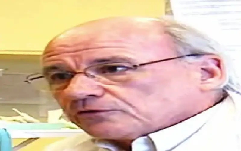 باريس.. محاكمة طبيب فرنسي اغتصب 299