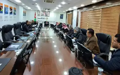 السماح باستقدام عدد محدود من العمالة