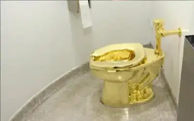 في 5 دقائق.. سرقة مرحاض ذهبي