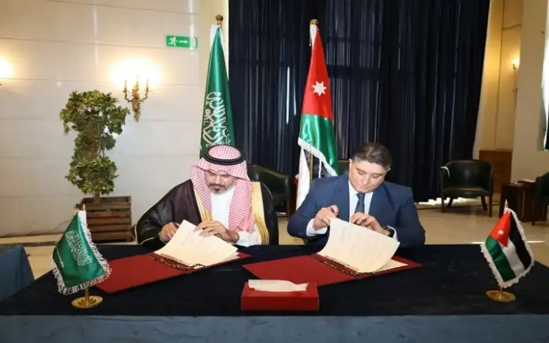 اتفاق على تبسيط الإجراءات الجمركية والإدارية