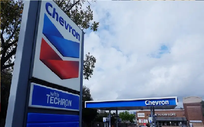 ترامب ينهي تصريحا يسمح لفنزويلا بتصدير