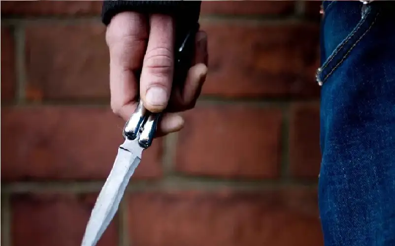 غضب في الجزائر بعد طعن طبيب